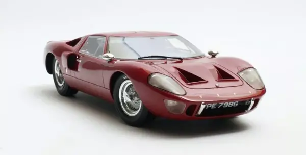 Ford Ford GT40 Mk III 1966 - 1:18 - Cult Scale Models