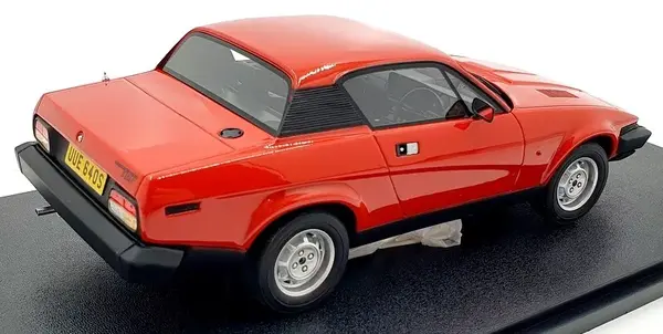 Triumph Triumph TR7 Coupe 1979-1982 - 1:18 - Cult Scale Models Triumph Triumph TR7 Coupe 1979-1982 - 1:18 - Cult Scale Models