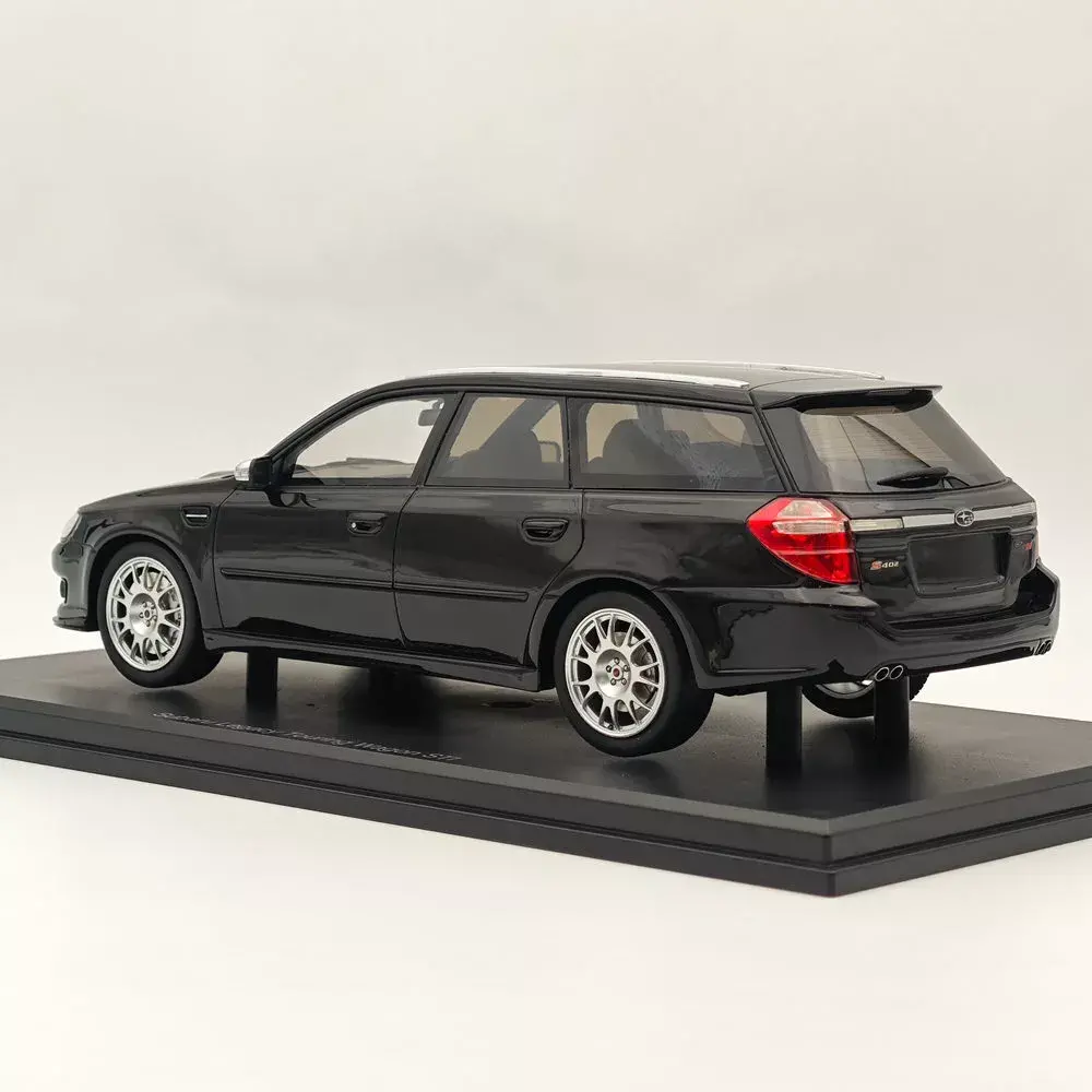 Subaru Subaru Legacy STi S402 Touring Station Wagon 2006 - 1:18 - DNA Collectibles Subaru Subaru Legacy STi S402 Touring Station Wagon 2006 - 1:18 - DNA Collectibles