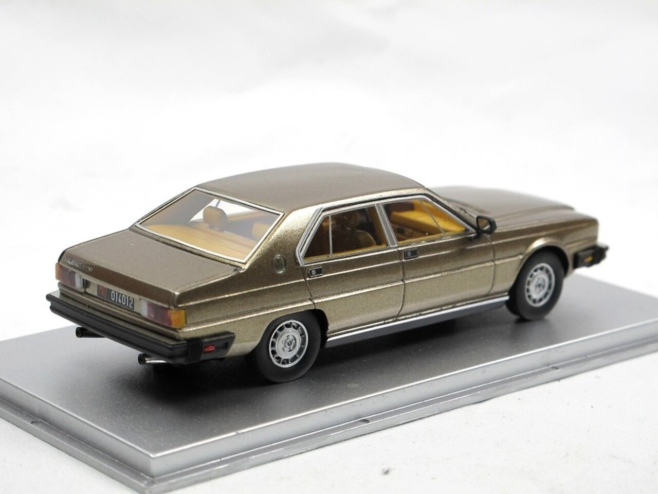 Maserati Maserati Quattroporte 4.9 1983 - 1:43 - KESS Maserati Maserati Quattroporte 4.9 1983 - 1:43 - KESS