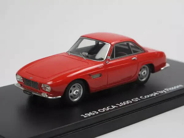 Osca Osca 1600GT Coupe Fissore 1963 - 1:43 - Esval Models Osca Osca 1600GT Coupe Fissore 1963 - 1:43 - Esval Models