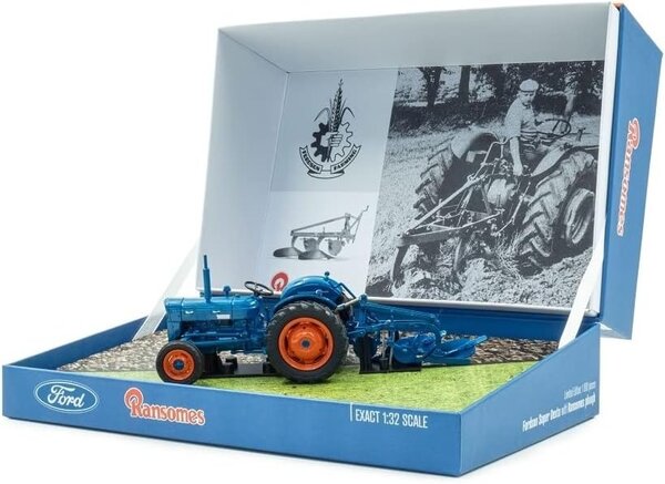 Fordson Fordson Super Dexta + Ransomes Plough - 1:32 - Universal Hobbies