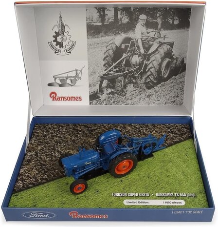 Fordson Fordson Super Dexta + Ransomes Plough - 1:32 - Universal Hobbies