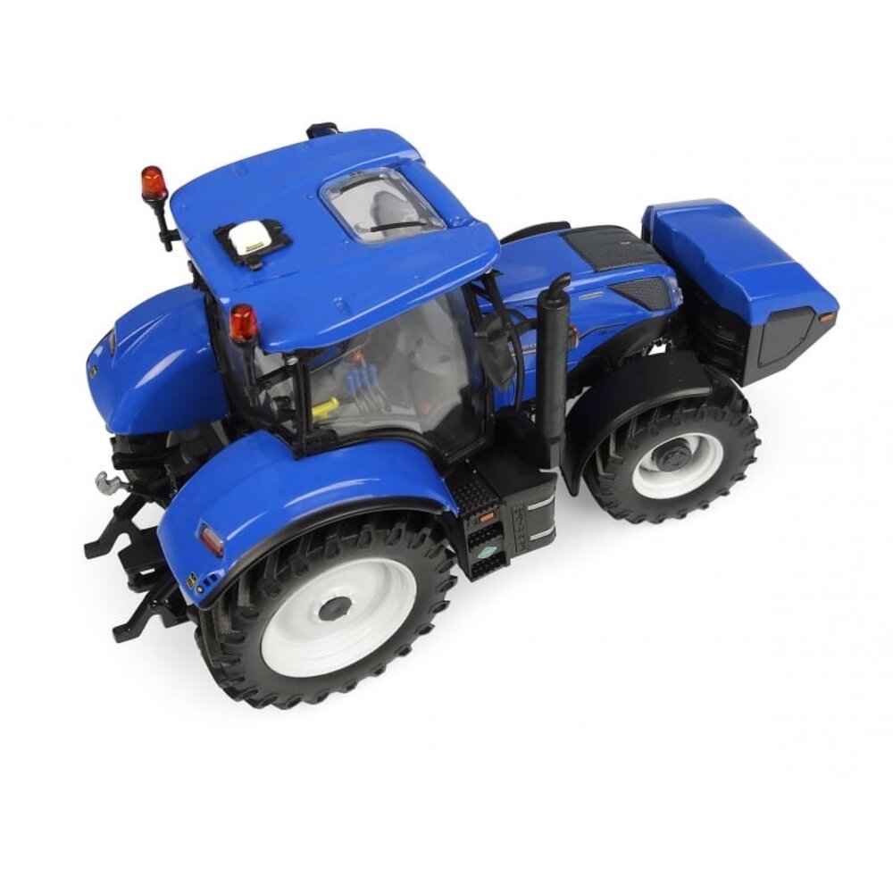 New Holland New Holland T6.180 Methane Power - 1:32 - Universal Hobbies