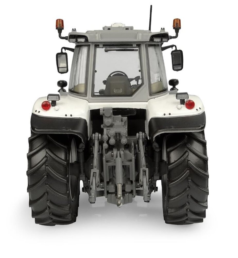 Massey Ferguson Massey Ferguson 6S.165 - 1:32 - Universal Hobbies Massey Ferguson Massey Ferguson 6S.165 - 1:32 - Universal Hobbies