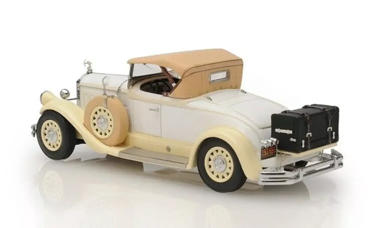 Pierce-Arrow Pierce Arrow Model B Roadster 1930 - 1:43 - Esval Models Pierce-Arrow Pierce Arrow Model B Roadster 1930 - 1:43 - Esval Models