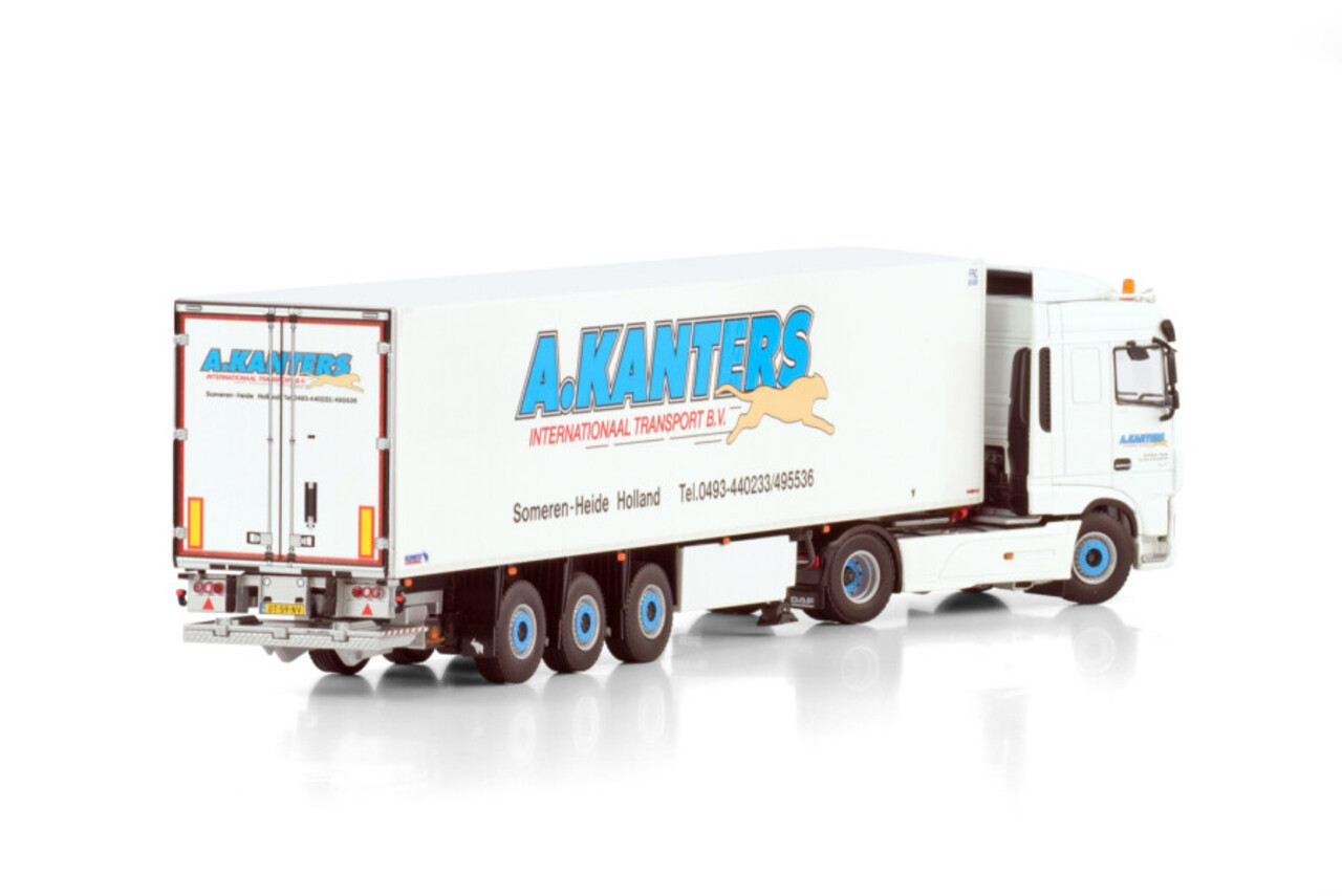 Daf DAF XF Space Cab (MY2017) 4x2 + Reefer Semitrailer 3 Axle 'A.Kanters' -1:50 - WSI Models Daf DAF XF Space Cab (MY2017) 4x2 + Reefer Semitrailer 3 Axle 'A.Kanters' -1:50 - WSI Models