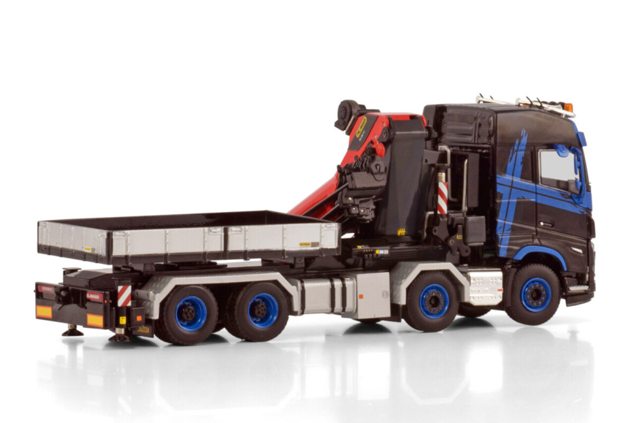 Volvo Volvo FH5 Globetrotter 8x4 Rigid Ballast Box Truck + Palfinger PK 1350 TEC + Jib - 1:50 - WSI Models