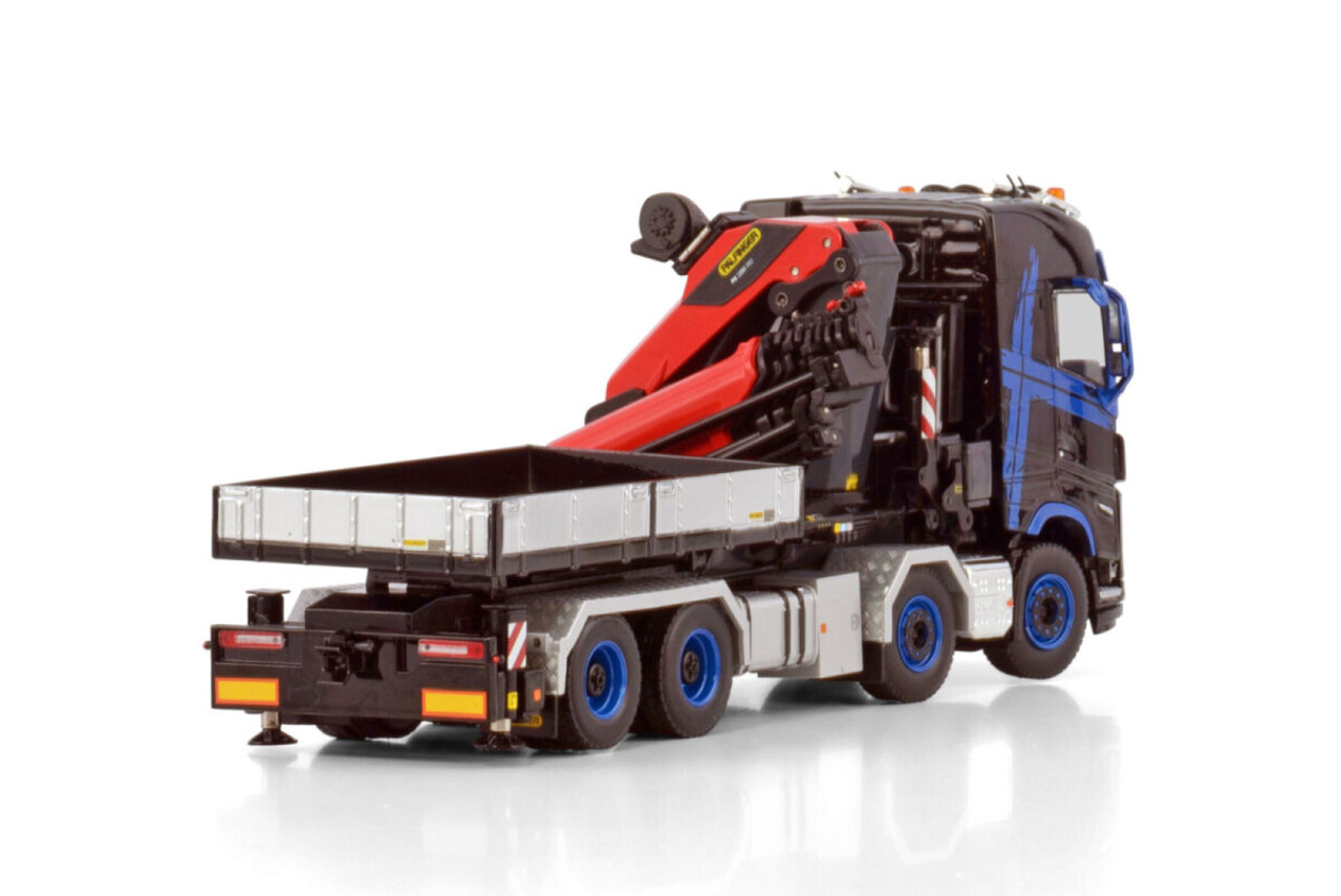 Volvo Volvo FH5 Globetrotter 8x4 Rigid Ballast Box Truck + Palfinger PK 1350 TEC + Jib - 1:50 - WSI Models