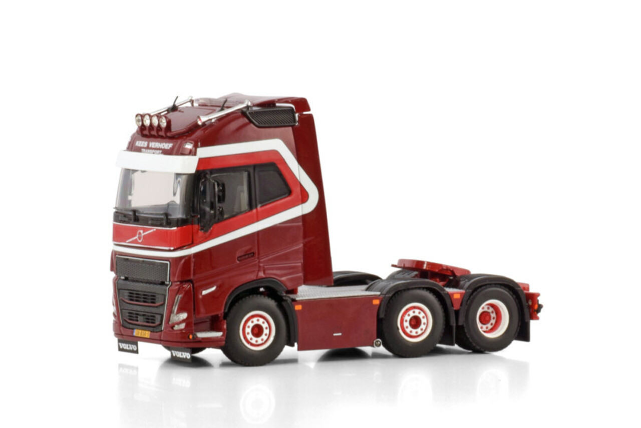Volvo Volvo FH5 Globetrotter XL Tractor 6x2 Twin Steer 'Kees Verhoef Transport' - 1:50 - WSI Models