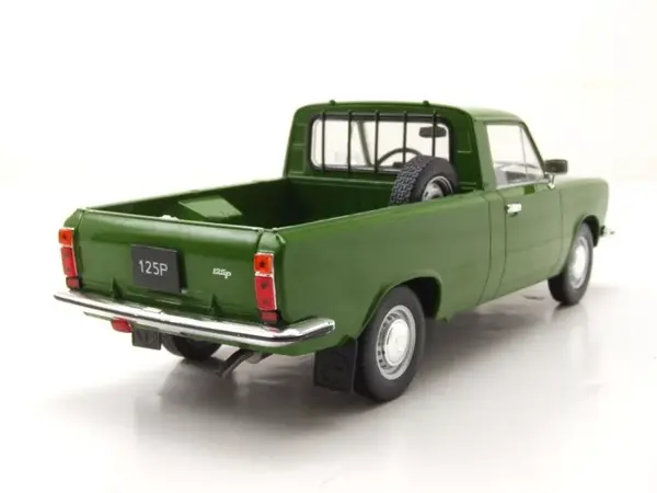 Fiat Fiat 125P Pick-Up 1972 - 1:24 - Whitebox Fiat Fiat 125P Pick-Up 1972 - 1:24 - Whitebox