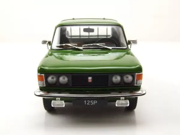 Fiat Fiat 125P Pick-Up 1972 - 1:24 - Whitebox Fiat Fiat 125P Pick-Up 1972 - 1:24 - Whitebox
