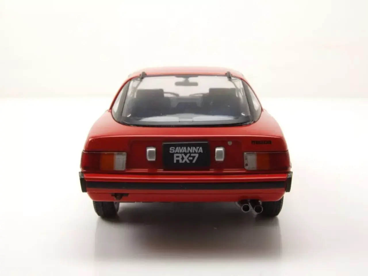 Mazda Mazda RX-7 RHD 1980 - 1:24 - Whitebox Mazda Mazda RX-7 RHD 1980 - 1:24 - Whitebox