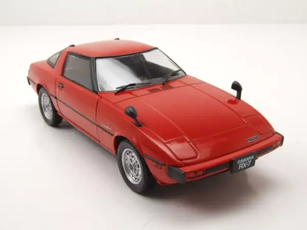 Mazda Mazda RX-7 RHD 1980 - 1:24 - Whitebox Mazda Mazda RX-7 RHD 1980 - 1:24 - Whitebox