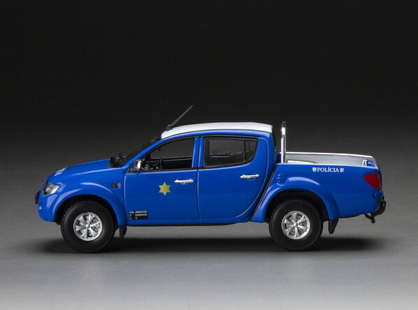Mitsubishi Mitsubishi L200 Pick-Up 'Macau Police' - 1:43 - Vitesse/SunStar Mitsubishi Mitsubishi L200 Pick-Up 'Macau Police' - 1:43 - Vitesse/SunStar