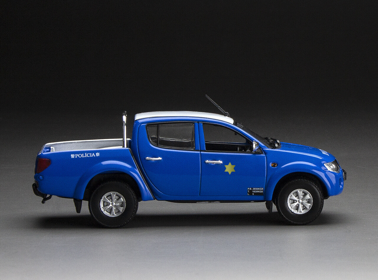 Mitsubishi Mitsubishi L200 Pick-Up 'Macau Police' - 1:43 - Vitesse/SunStar Mitsubishi Mitsubishi L200 Pick-Up 'Macau Police' - 1:43 - Vitesse/SunStar