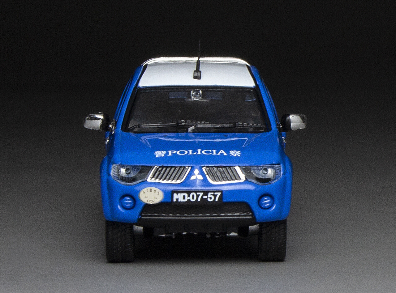 Mitsubishi Mitsubishi L200 Pick-Up 'Macau Police' - 1:43 - Vitesse/SunStar Mitsubishi Mitsubishi L200 Pick-Up 'Macau Police' - 1:43 - Vitesse/SunStar