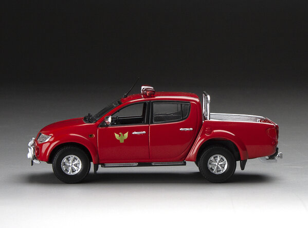 Mitsubishi Mitsubishi L200 Pick-Up 'Macau Fire Department' - 1:43 - Vitesse/SunStar