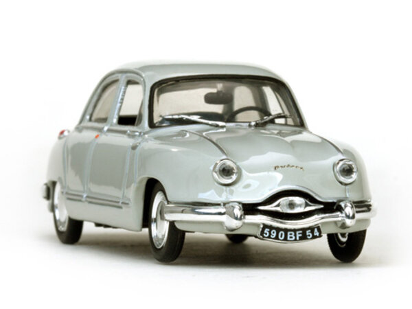 Panhard Panhard Dyna Z1 Luxe Special 1954 - 1:43 - Vitesse/SunStar Panhard Panhard Dyna Z1 Luxe Special 1954 - 1:43 - Vitesse/SunStar
