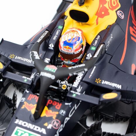Formule 1 Red Bull Racing Honda RB16B Max Verstappen Winner Dutch GP 2021 - 1:18 - Minichamps