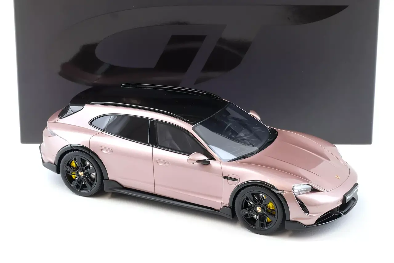 Porsche Porsche Taycan Turbo S Cross Turismo 2022 - 1:18 - GT Spirit Porsche Porsche Taycan Turbo S Cross Turismo 2022 - 1:18 - GT Spirit
