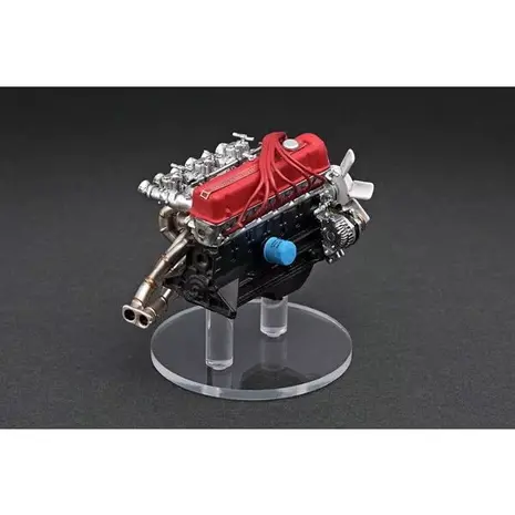 Nissan Nissan Skyline 2000 GT-X (GC110) + L28 Engine - 1:18 - Ignition Model Nissan Nissan Skyline 2000 GT-X (GC110) + L28 Engine - 1:18 - Ignition Model