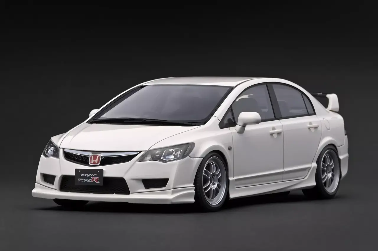 Honda Honda Civic (FD2) Type R + K20A Engine - 1:18 - Ignition Model