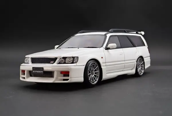 Nissan Nissan Stagea 260RS (WGNC34) + RB26DETT Engine - 1:18 - Ignition Model Nissan Nissan Stagea 260RS (WGNC34) + RB26DETT Engine - 1:18 - Ignition Model