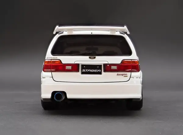 Nissan Nissan Stagea 260RS (WGNC34) + RB26DETT Engine - 1:18 - Ignition Model Nissan Nissan Stagea 260RS (WGNC34) + RB26DETT Engine - 1:18 - Ignition Model