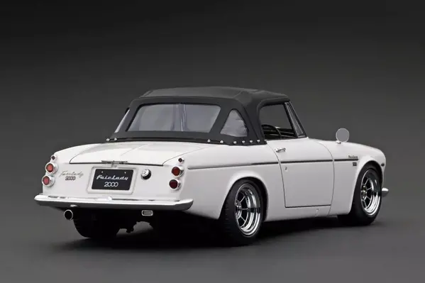 Datsun Datsun Fairlady 2000 (SR311) - 1:18 - Ignition Model