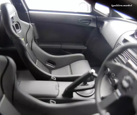 Mazda Mazda RX-8 (SE3P) RE Amemiya - 1:18 - Ignition Model Mazda Mazda RX-8 (SE3P) RE Amemiya - 1:18 - Ignition Model