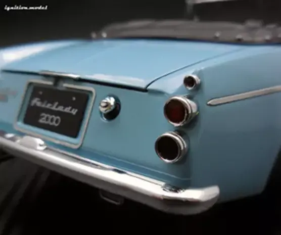 Datsun Datsun Fairlady 2000 (SR311) - 1:18 - Ignition Model Datsun Datsun Fairlady 2000 (SR311) - 1:18 - Ignition Model