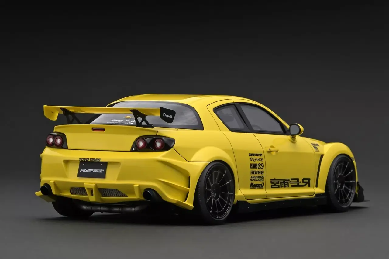 Mazda Mazda RX-8 (SE3P) RE Amemiya - 1:18 - Ignition Model Mazda Mazda RX-8 (SE3P) RE Amemiya - 1:18 - Ignition Model