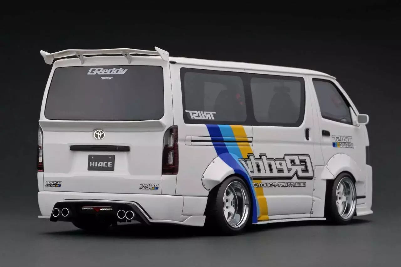 Toyota Toyota Hiace T.S.D. Works 18 Inch Wheels 'Greddy' - 1:18 - Ignition Model Toyota Toyota Hiace T.S.D. Works 18 Inch Wheels 'Greddy' - 1:18 - Ignition Model