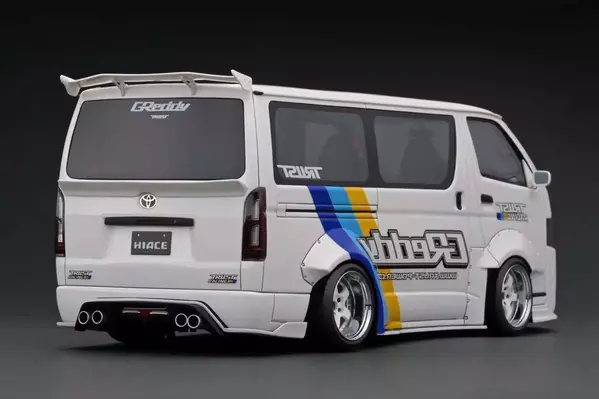 Toyota Toyota Hiace T.S.D. Works 18 Inch Wheels 'Greddy' - 1:18 - Ignition Model Toyota Toyota Hiace T.S.D. Works 18 Inch Wheels 'Greddy' - 1:18 - Ignition Model