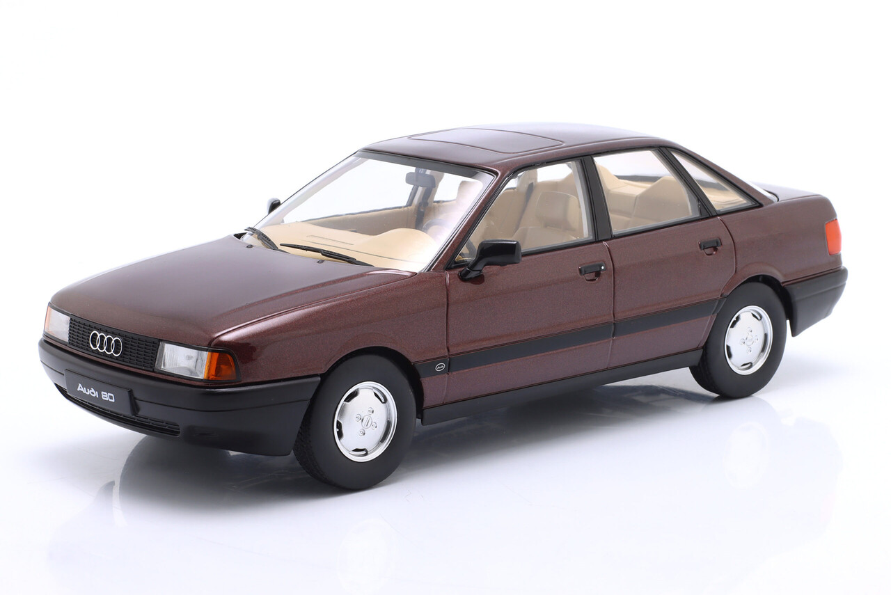 Audi Audi 80 B3 1989 - 1:18 - Triple 9 Collection Audi Audi 80 B3 1989 - 1:18 - Triple 9 Collection