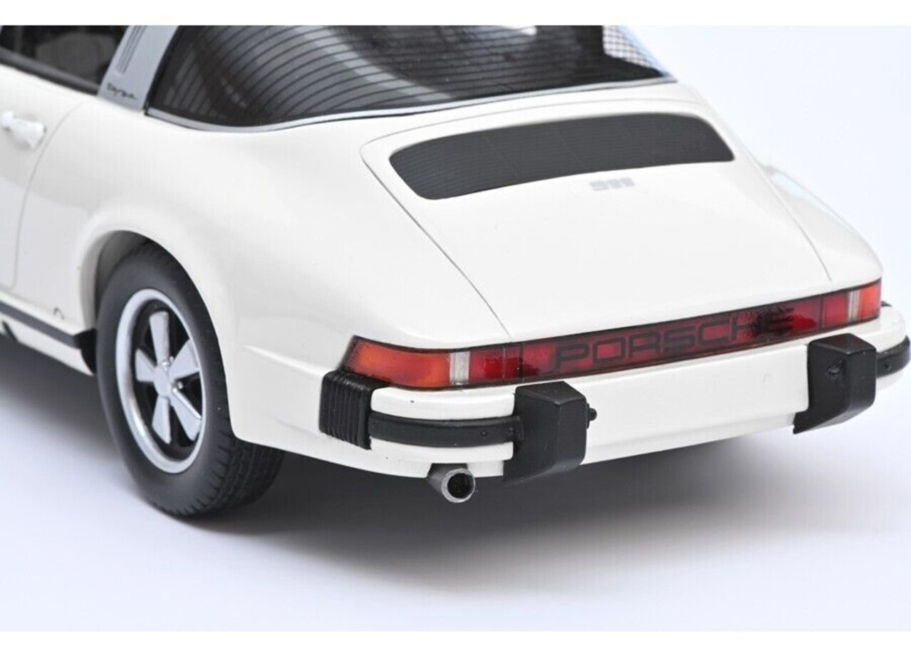 Porsche Porsche 911 Targa 1977 - 1:18 - Schuco