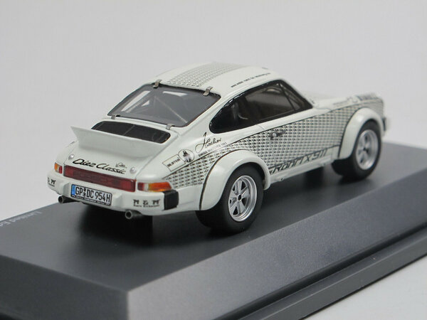 Porsche Porsche 911 Coupe "Walter Rohrl" 1969 - 1:43 - Schuco Porsche Porsche 911 Coupe "Walter Rohrl" 1969 - 1:43 - Schuco