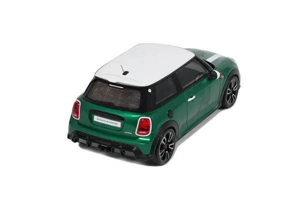 Mini Mini Cooper JCW 60th Anniversary - 1:18 - Otto Mobile Models Mini Mini Cooper JCW 60th Anniversary - 1:18 - Otto Mobile Models