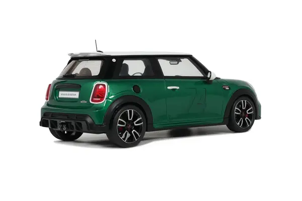 Mini Mini Cooper JCW 60th Anniversary - 1:18 - Otto Mobile Models Mini Mini Cooper JCW 60th Anniversary - 1:18 - Otto Mobile Models