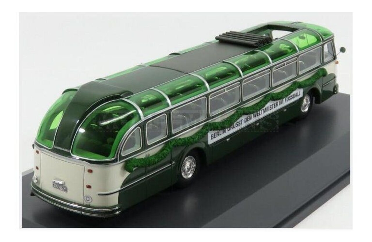 Magirus Magirus Deutz O6500 Coach Winner Team Football World Cup WM Open Roof 1954 - 1:43 - Schuco Magirus Magirus Deutz O6500 Coach Winner Team Football World Cup WM Open Roof 1954 - 1:43 - Schuco