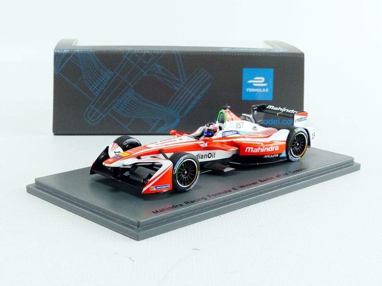 Formule E Mahindra Racing #19 Winner Berlin ePrix Season 3 (2016-2017) - 1:43 - Spark Formule E Mahindra Racing #19 Winner Berlin ePrix Season 3 (2016-2017) - 1:43 - Spark