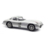 Mercedes-Benz Mercedes-Benz 300 SLR Uhlenhaut Coupé #T1 RAC Tourist Trophy 1955 - 1:18 - CMC Mercedes-Benz Mercedes-Benz 300 SLR Uhlenhaut Coupé #T1 RAC Tourist Trophy 1955 - 1:18 - CMC