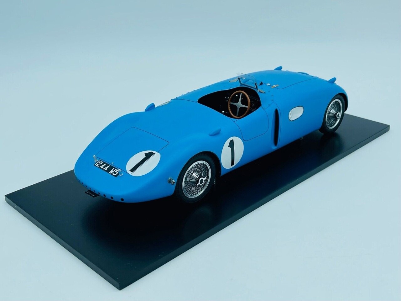 Bugatti Bugatti 57C #1 Winner 24H Le Mans 1939 - 1:18 - Spark