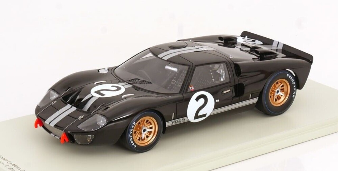 Ford Ford MK 2 #2 Winner 24H Le Mans 1966 - 1:18 - Spark Ford Ford MK 2 #2 Winner 24H Le Mans 1966 - 1:18 - Spark