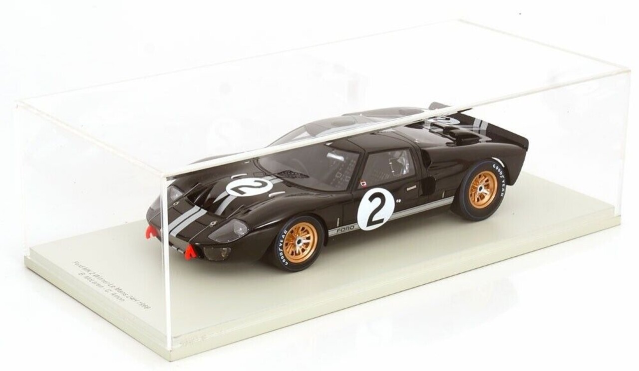 Ford Ford MK 2 #2 Winner 24H Le Mans 1966 - 1:18 - Spark Ford Ford MK 2 #2 Winner 24H Le Mans 1966 - 1:18 - Spark