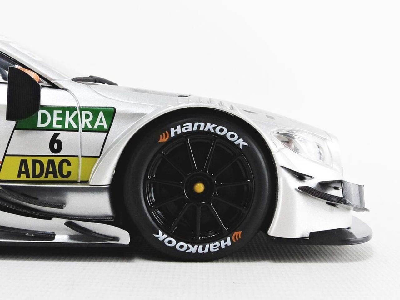 Mercedes-Benz Mercedes-Benz SILBERPFEIL Energy Mercedes-AMG C63 DTM #6 2016 - 1:18 - AutoCult