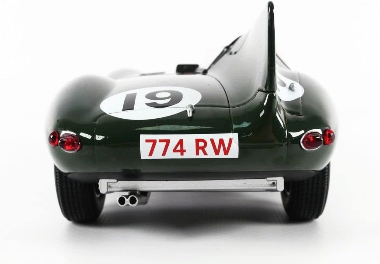 Jaguar Jaguar D-Type #19 Winner 12 Sebring 1955 - 1:18 - CMR Classic Model Replicars