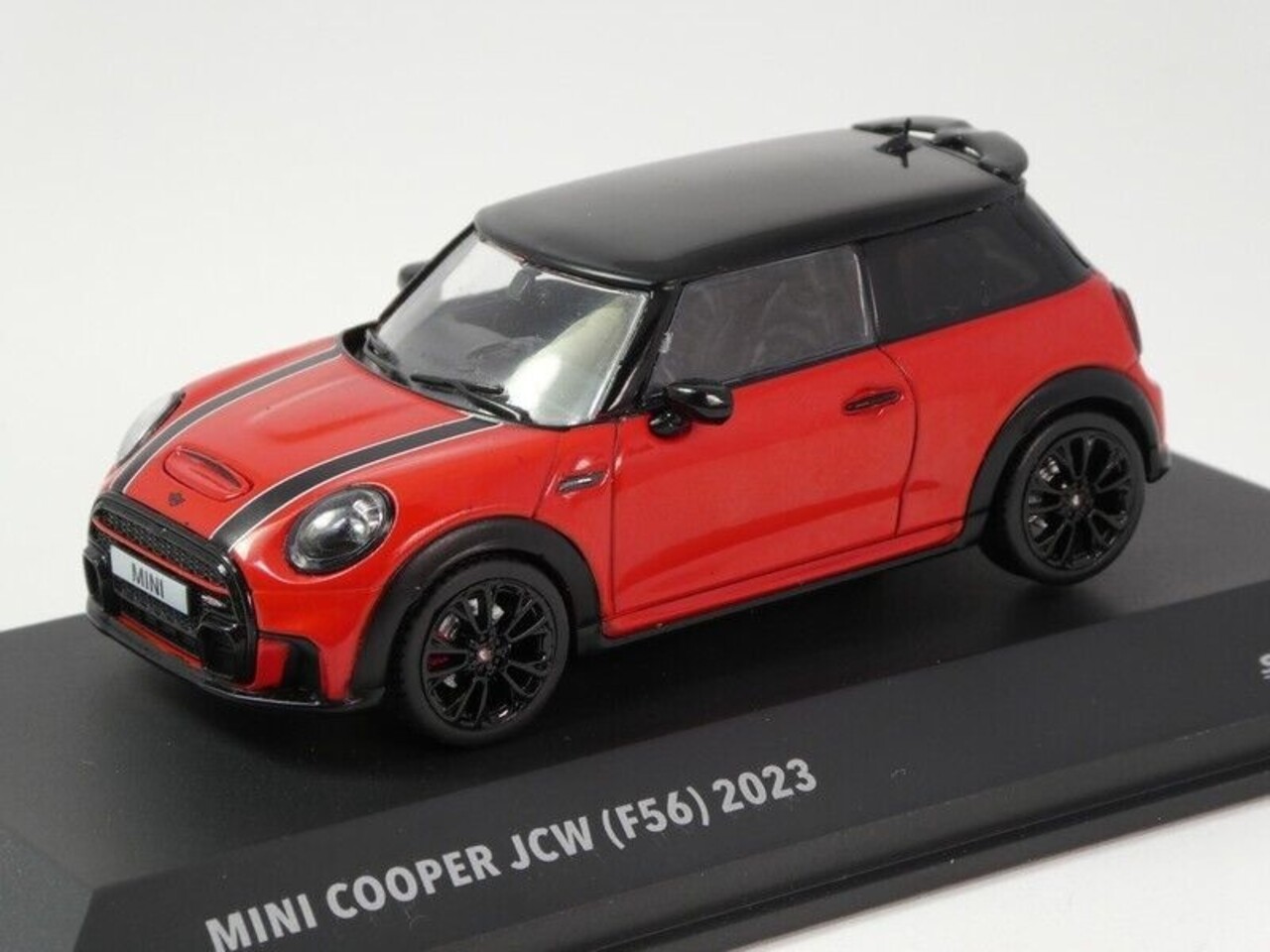 Mini Mini Cooper John Works 2023 - 1:43 - Solido Mini Mini Cooper John Works 2023 - 1:43 - Solido