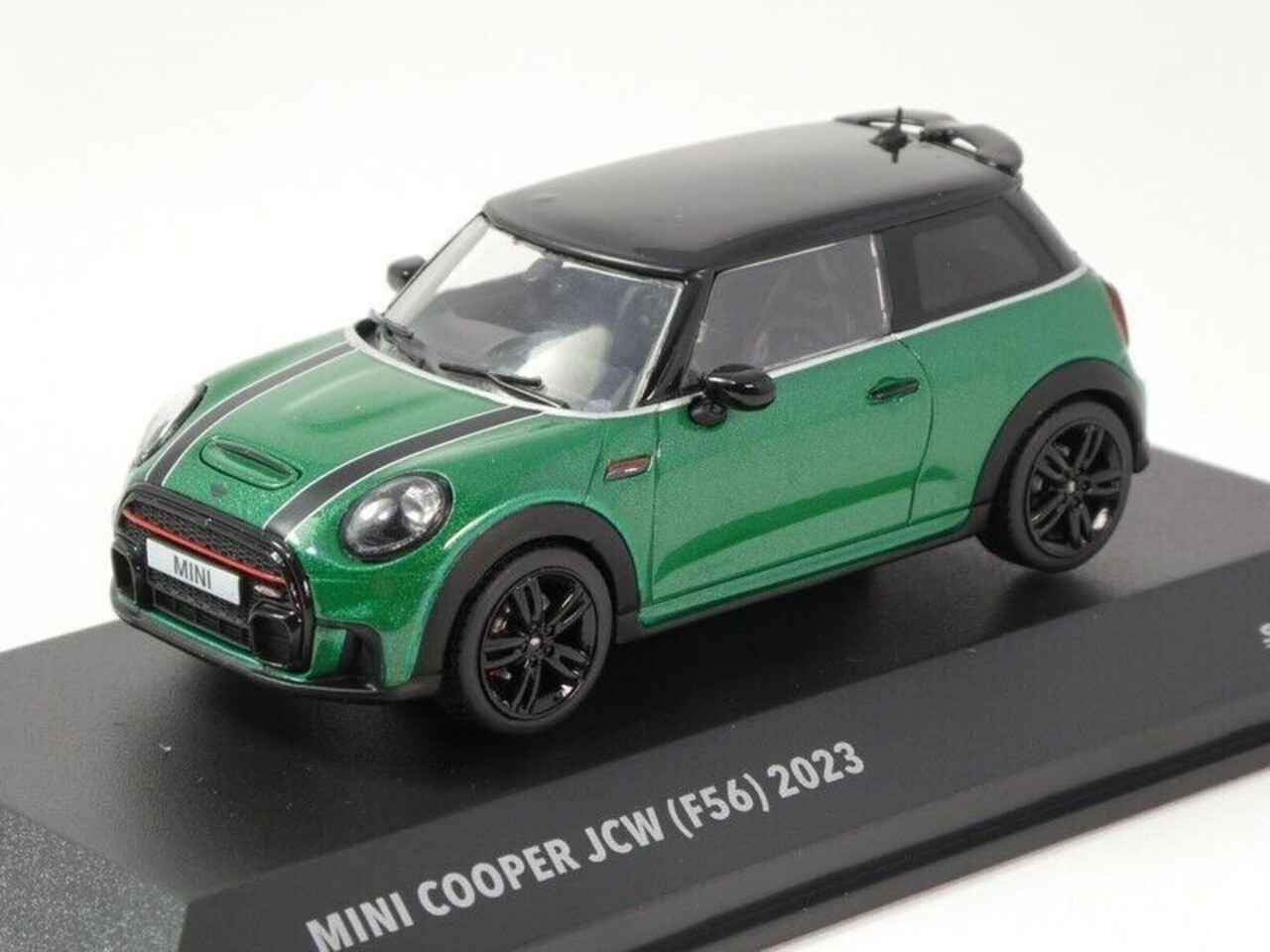 Mini Mini Cooper John Works 2023 - 1:43 - Solido